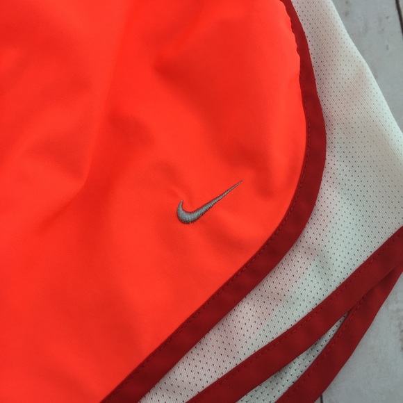 Nike Dri-fit Tempo Running Shorts Size S - Picture 3 of 9